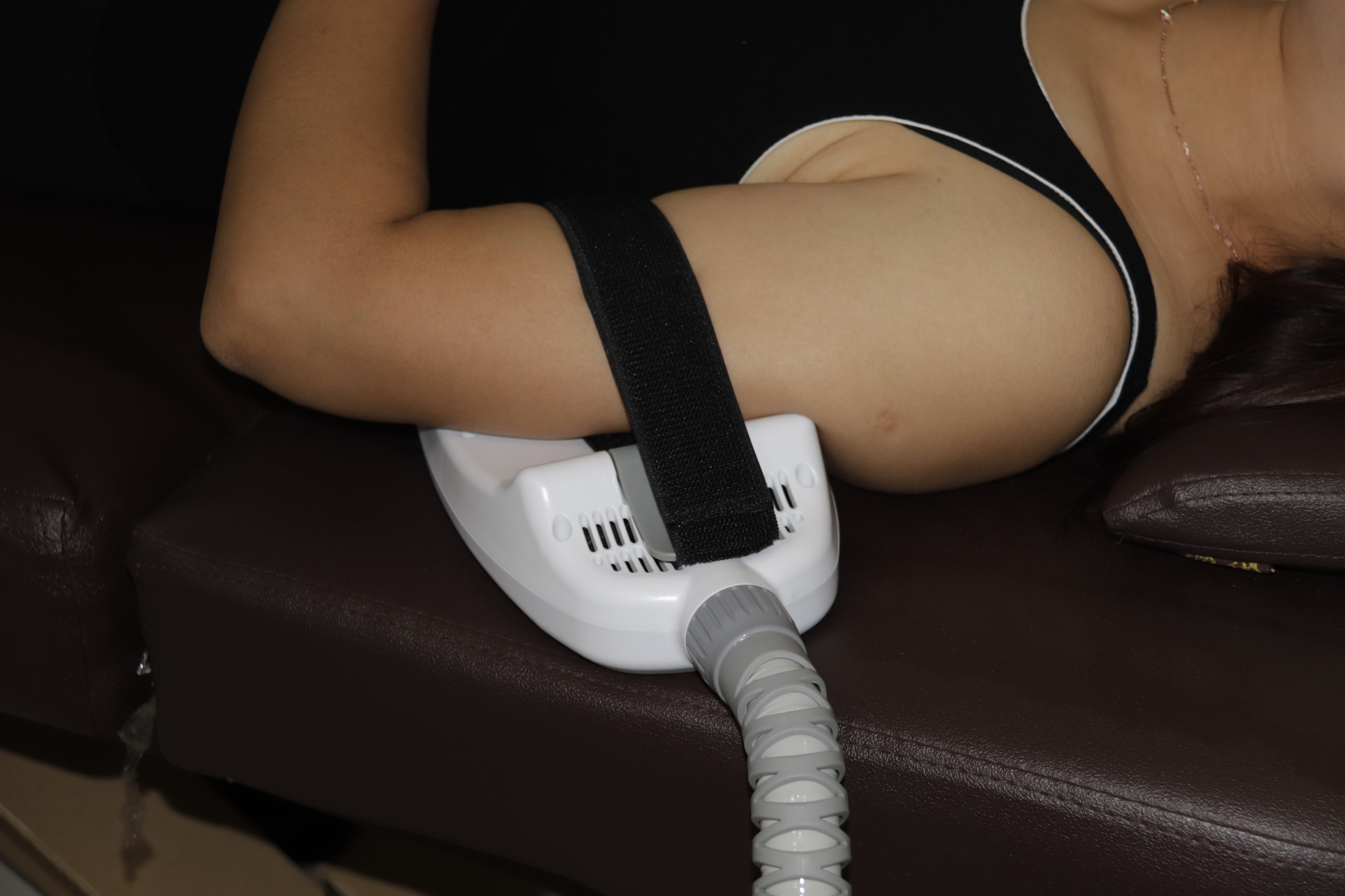 Preço da máquina ems estimulador muscular ems máquina de esculpir o corpo